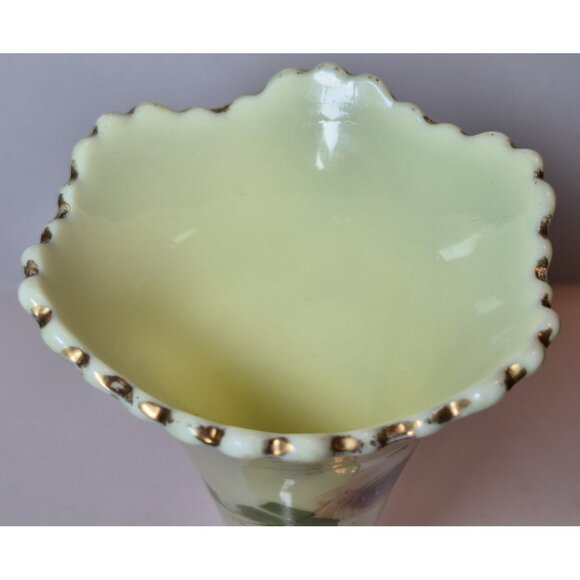 Jefferson Diamond W/ Peg Rose Decorated Custard Glass Vase Glows Art Deco - Picture 14 of 16